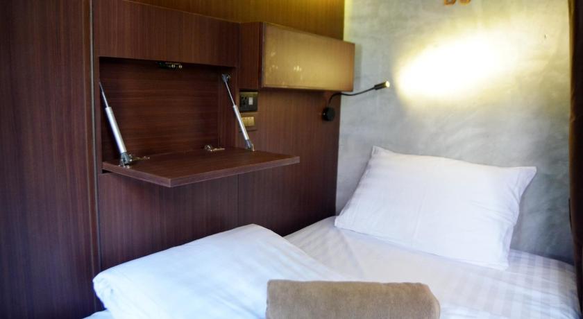 Image of 1 Person in 10-Bed Dormitory with Shared Bathroom - Mixed 16