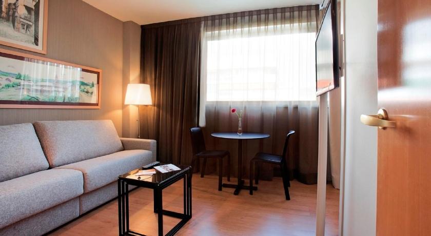 Aparthotel Atenea Barcelona