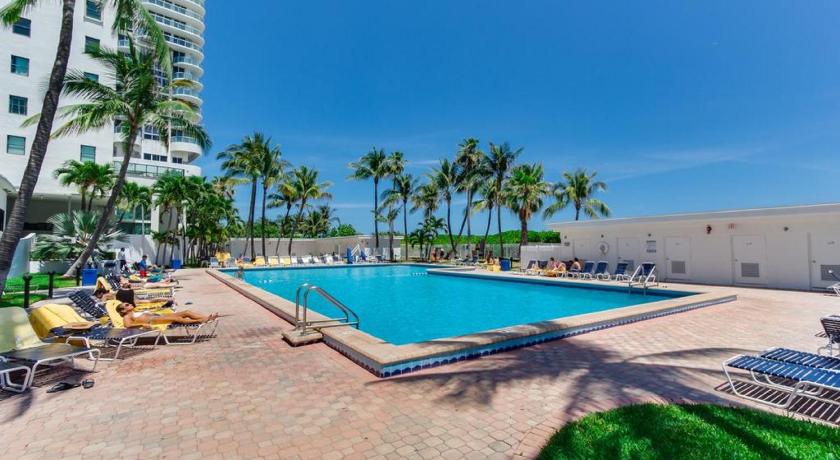Casablanca Private Suite with direct Beach Access photo