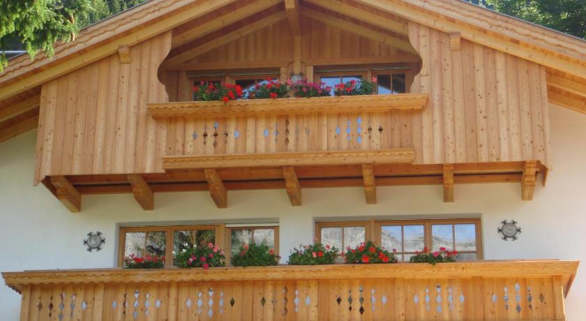 Appartamenti Col da Vent — Hotel in Corvara In Badia