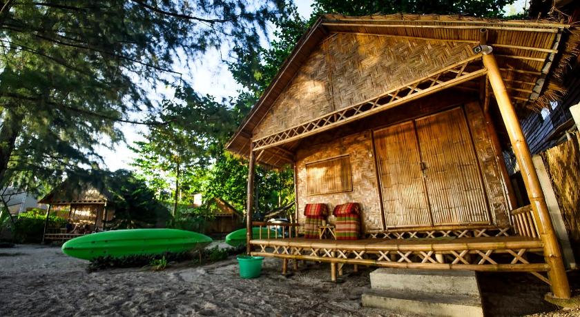 Image of Deluxe Garden View Bungalow 1