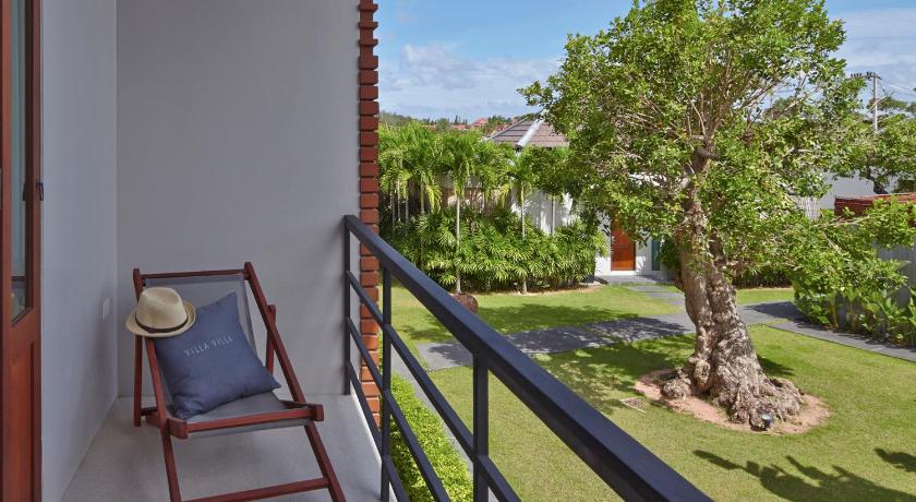 Image of Deluxe Balcony Suite 7