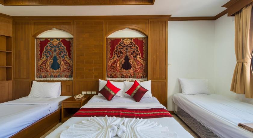 Image of Family Quadruple Room 11