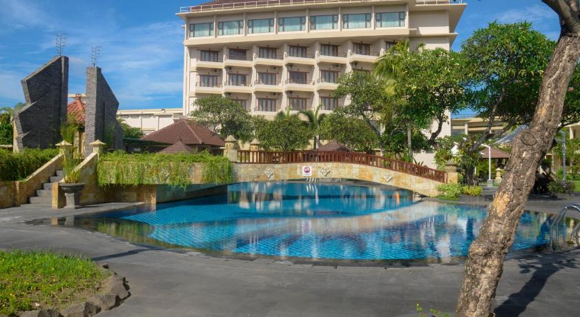 Lombok Raya Hotel