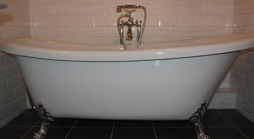 Image of Premium King Room 2