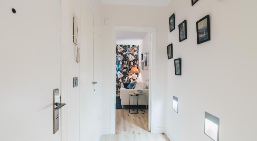 Urruti Apartment by People Rentals photo