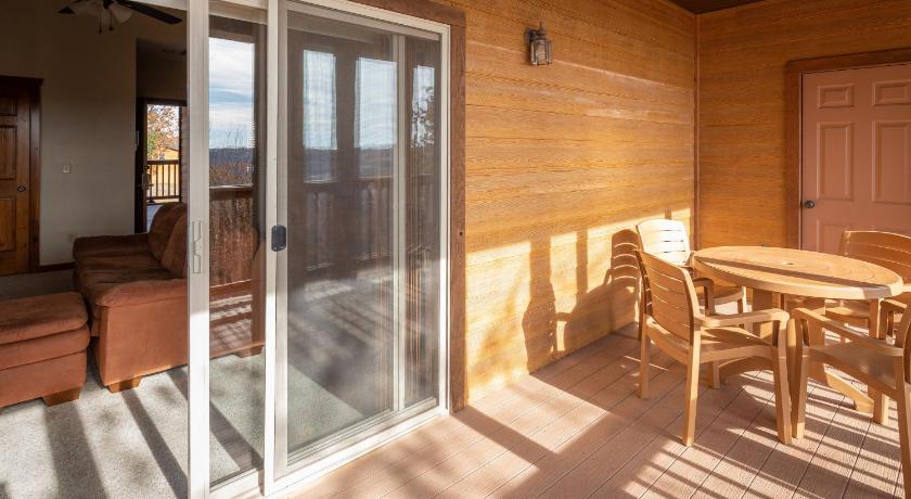 Capital Resorts The Lodges at Table Rock Lake photo