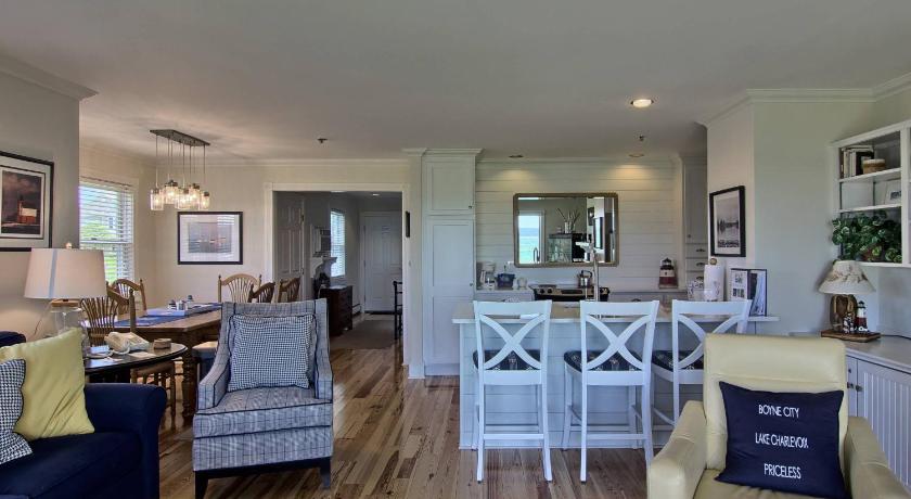115 Water Street Inn — Hotel in Boyne City