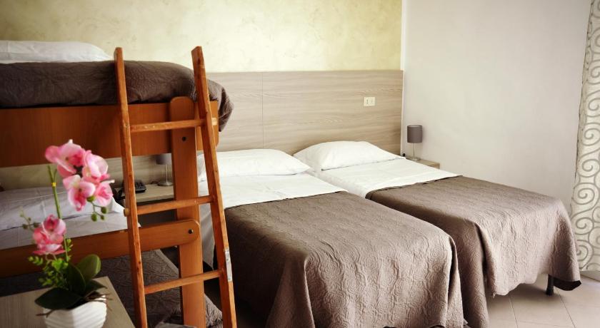 Image of Double or Twin Room 8