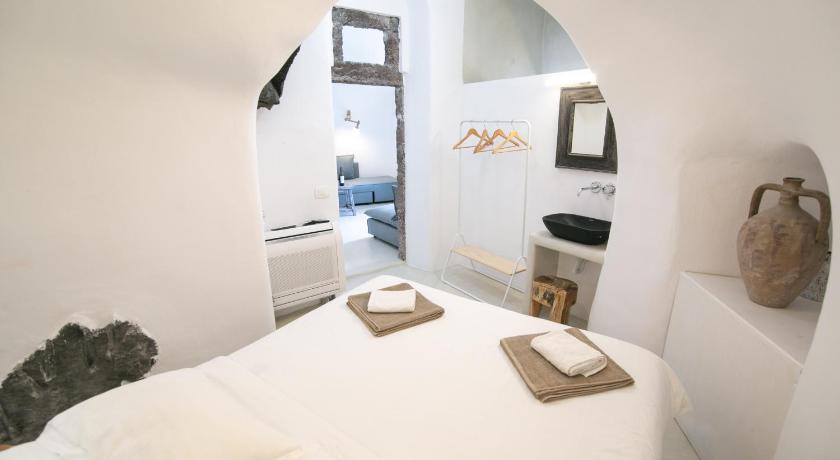 Opsis Cave House photo