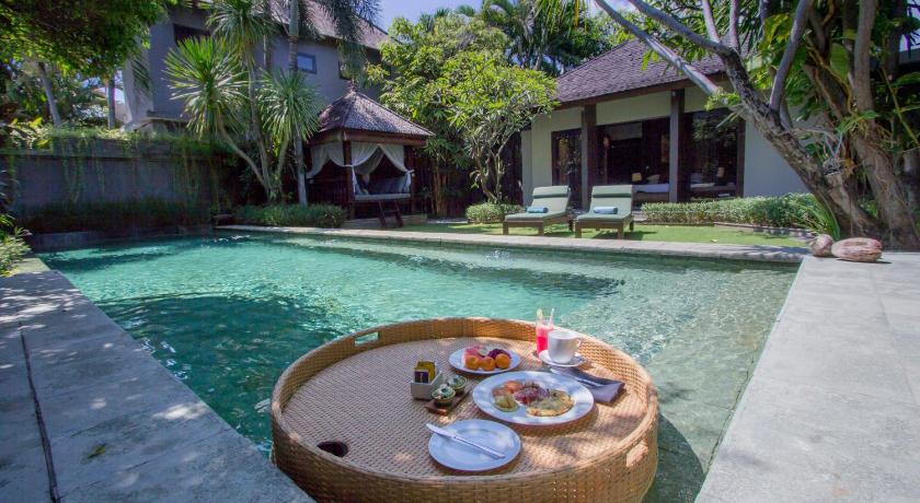 Chimera Villas photo