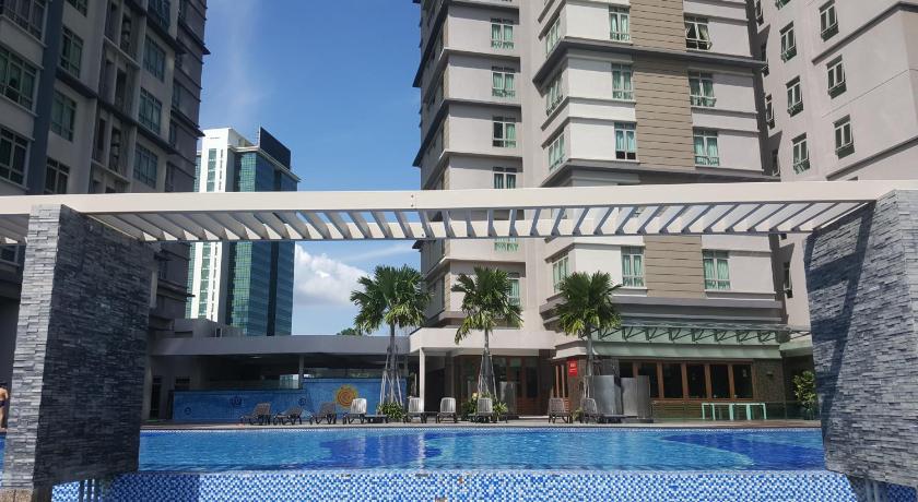 Work FrHome10AM-6PM DAY USE Shaftsbury@Cyberjaya - image 9