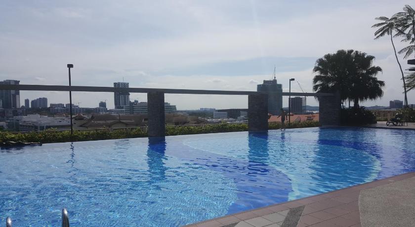 Work FrHome10AM-6PM DAY USE Shaftsbury@Cyberjaya - image 12
