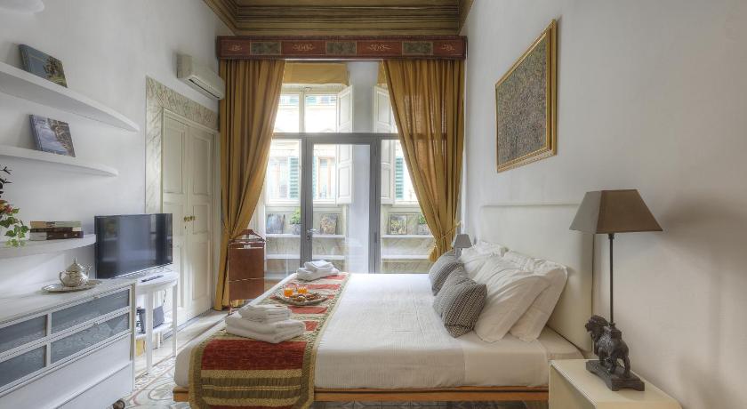 Duomo Suite Central Home — Hotel in Florence
