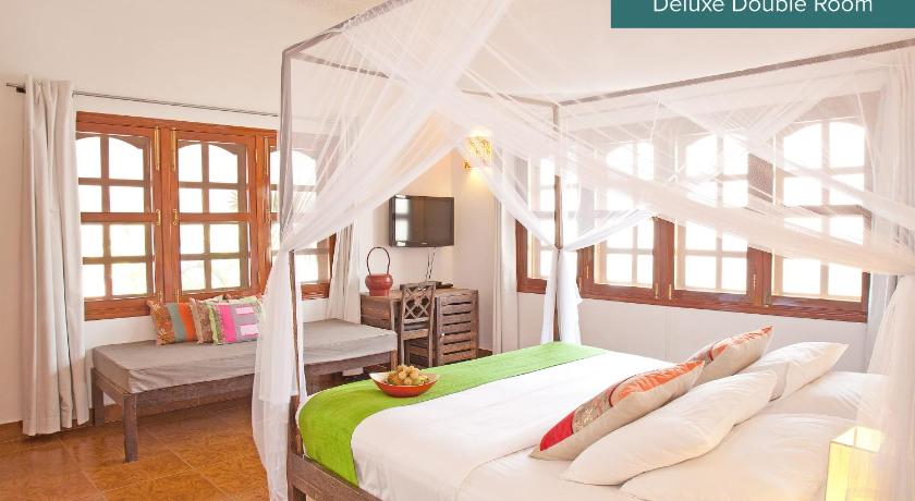 Image of Deluxe Pool View 0