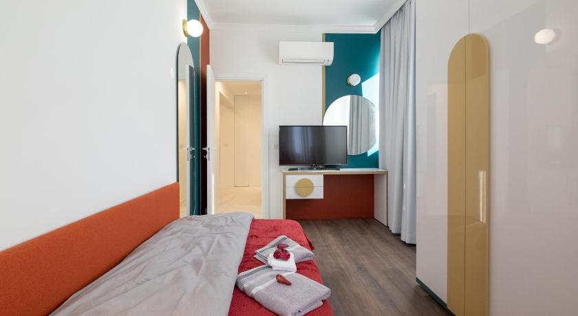 Vitosha Boulevard Three Bedroom Two Bathroom Lux Suite photo