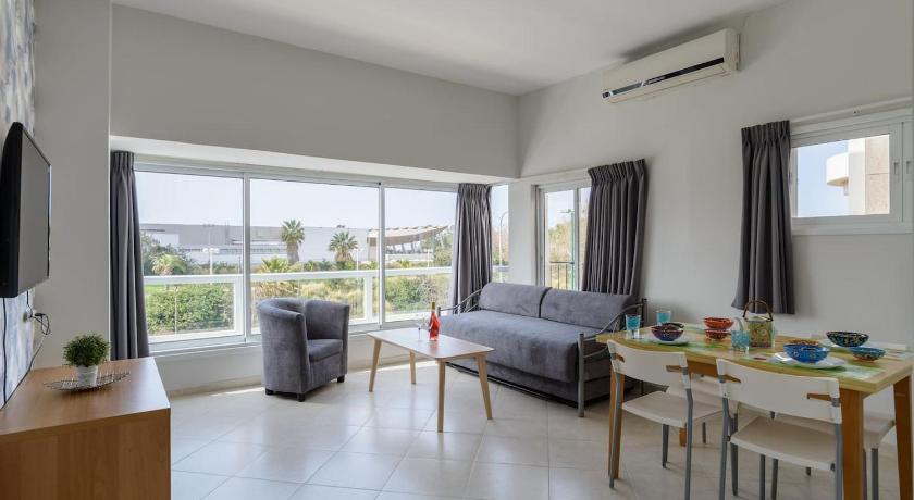 Sea Suites Apartments - image 2