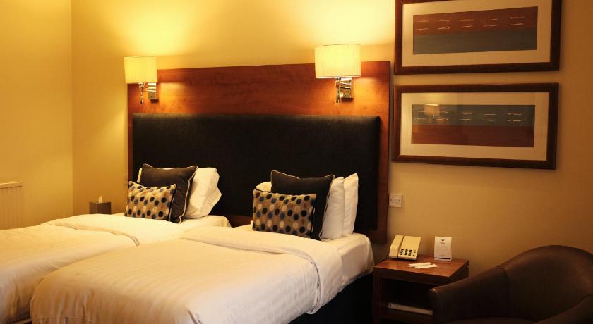 Image of Executive Twin Room 1