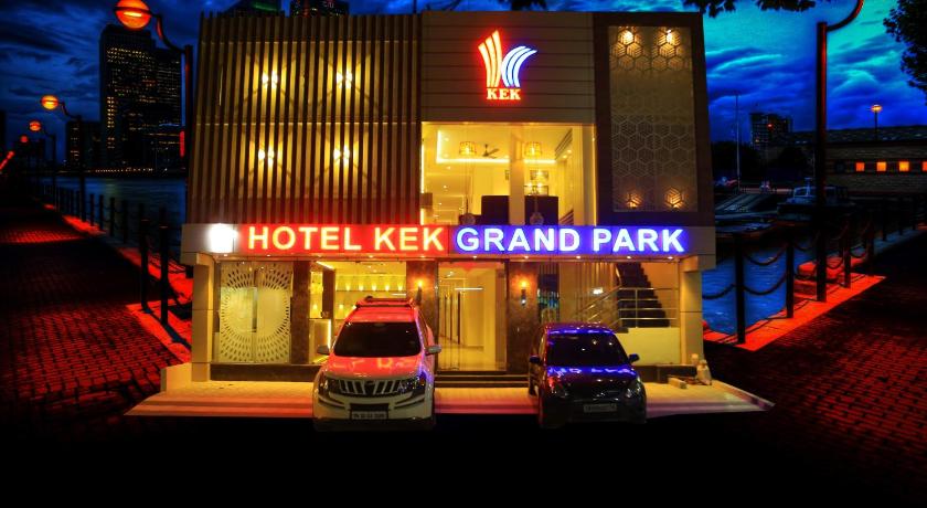 HOTEL KEK GRAND PARK (AIRPORT HOTEL)