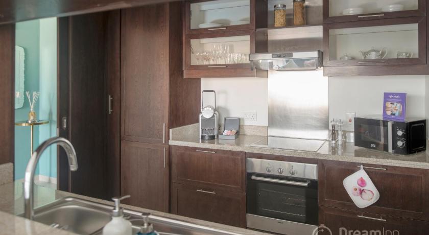 Dream Inn Dubai Apartments - Burj Residence 2BR Apartment photo