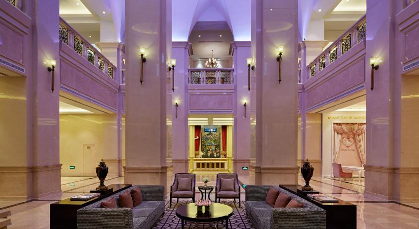 Yin Run Jin Jiang Castle Hotel photo
