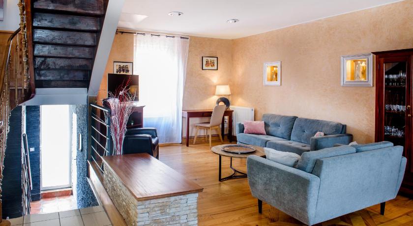La Sainte Famille — Hotel in Lourdes