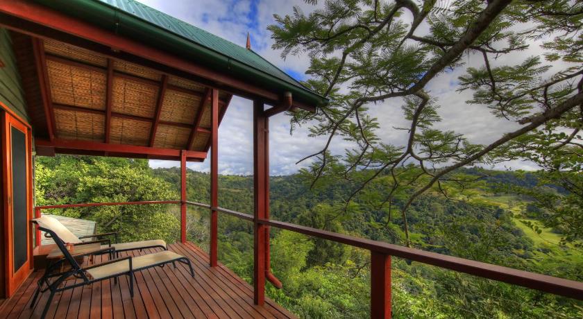 Maleny Tropical Retreat