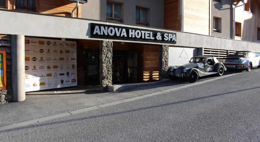 Anova Hotel & Spa