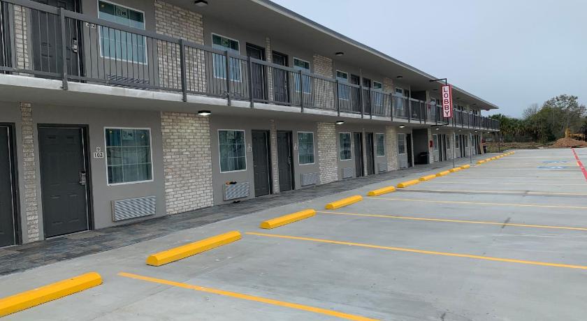 HomeTel Inn photo