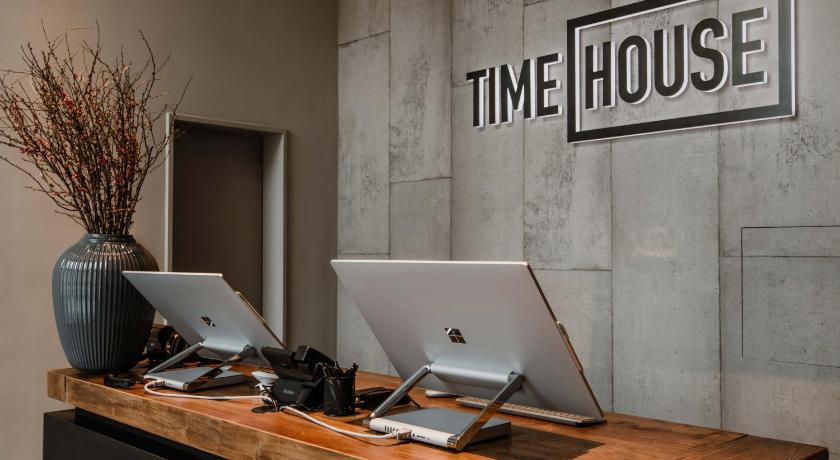 Timehouse Serviced Apartments photo