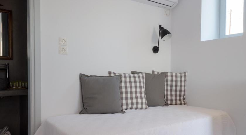 L’arco Milos Suite photo