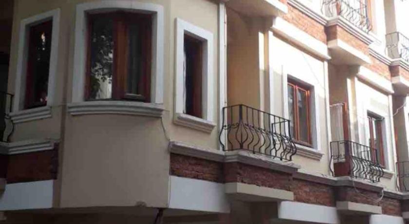 Berce Apart Hotel - image 9