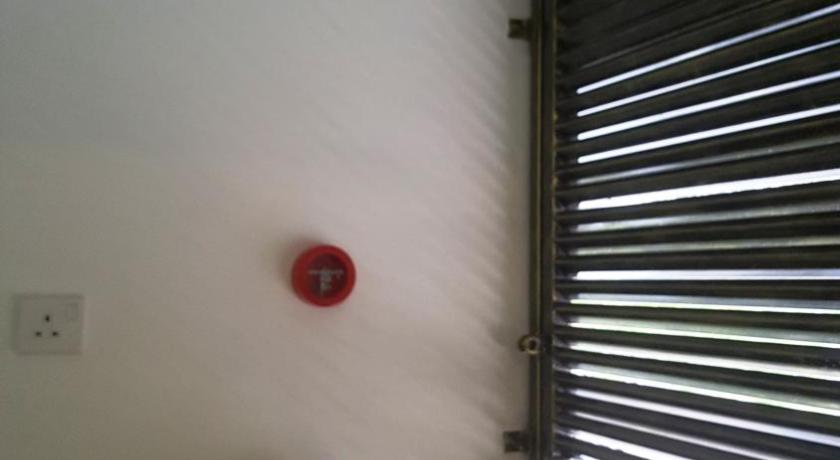 Teruntum 96 Guest House - image 26