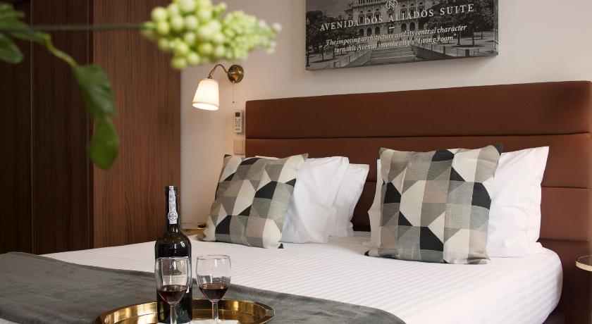 Nations Porto Ii Studios Suites Guesthouse Bed And Breakfast