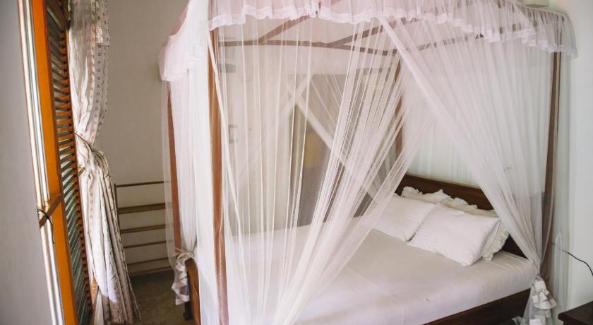 Kadolana Guest House photo