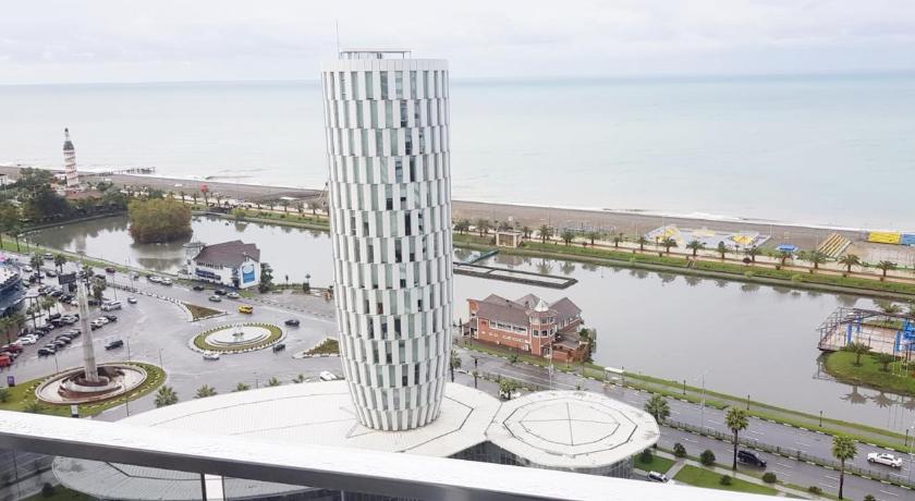APARTMENT BATUMI BLACK PEARL — Hotel in Batumi