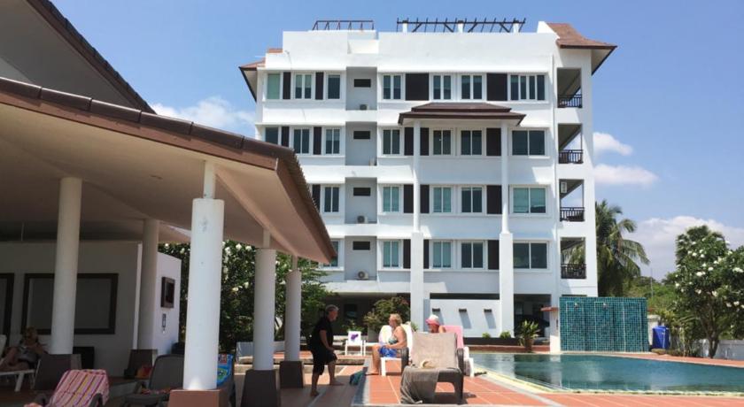 Khanom Beach Residence Rental Condo — Hotel in Nakhon Si Thammarat