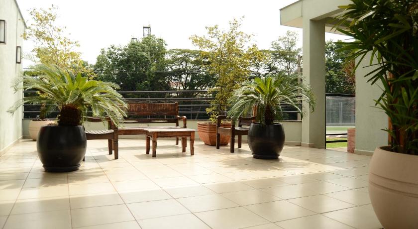 Limeira Suites