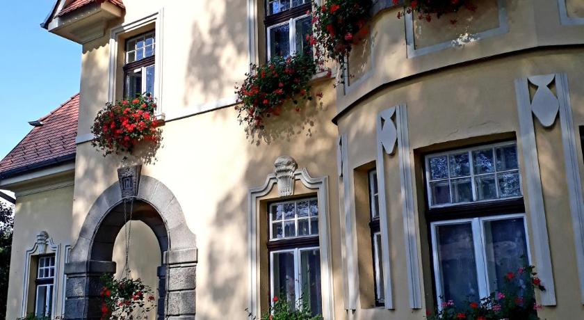 Penzion Romance — Hotel in Vyssi Brod