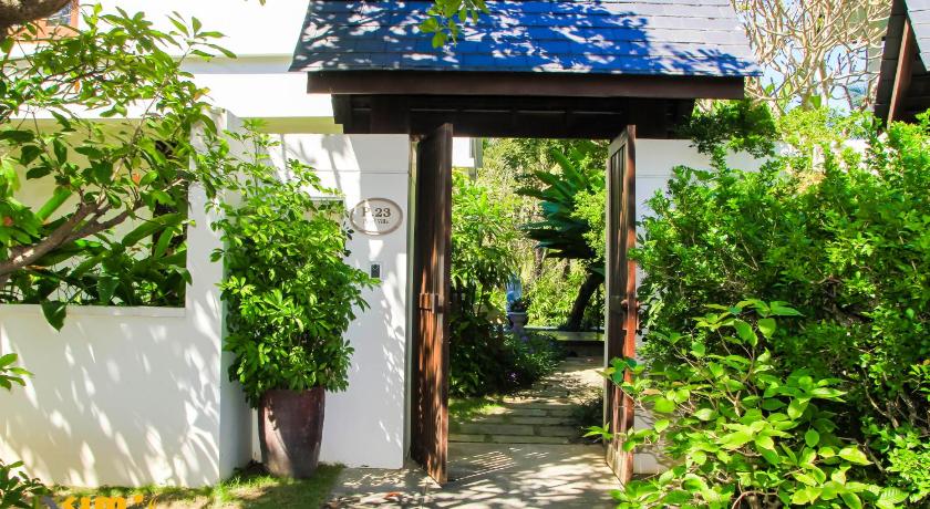 Kims Puramaas Villa Danang photo