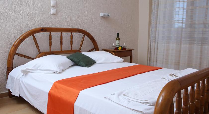 Image of Double or Twin Room with Sea View 1