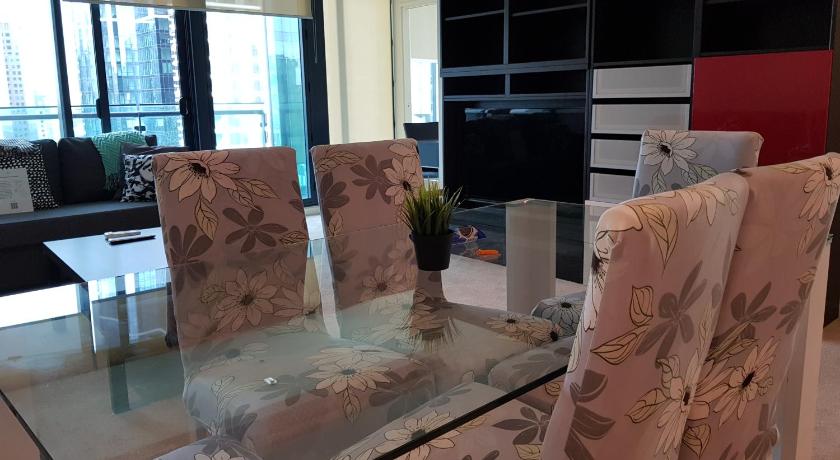 ReadySet Apartments at Southbank One photo