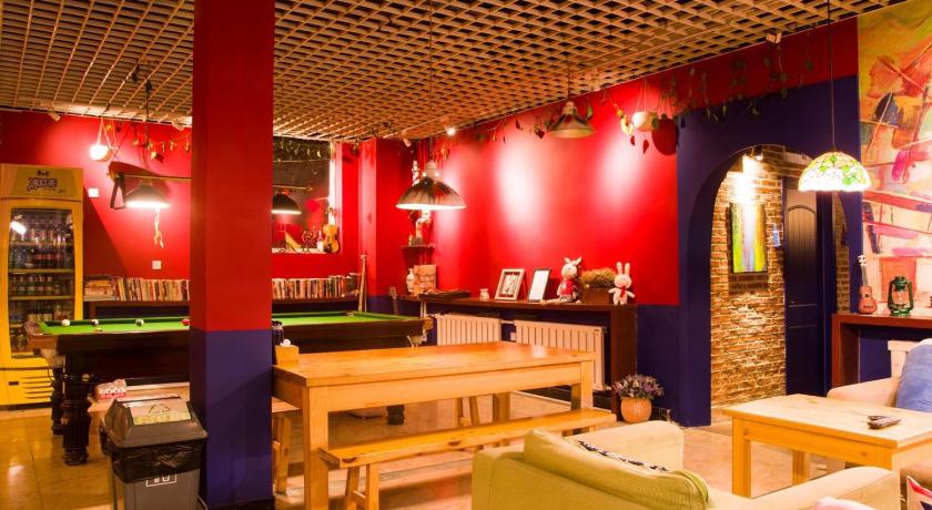 Dalian Tiantian International Youth Hostel No235 Huabei - 