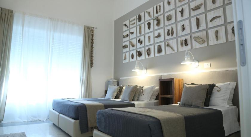 Image of Triple Room with Garden View 3