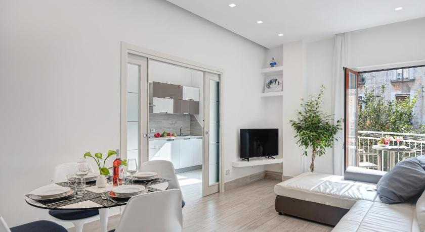 El Royale Suites Sorrento photo