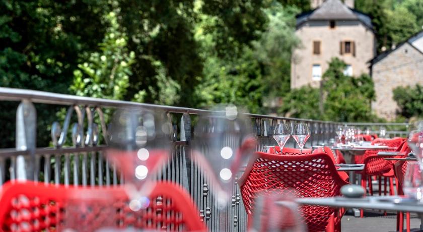 Hotel Restaurant Les 2 Rives *** Logis