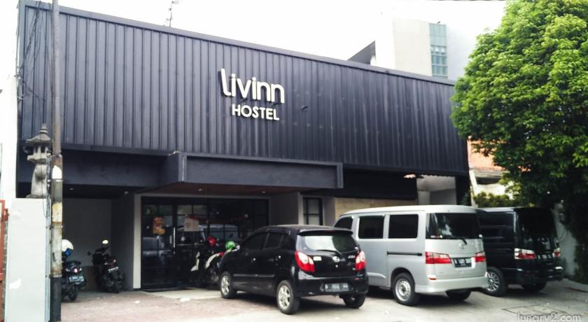 Livinn Hostel City Center Surabaya - image 10