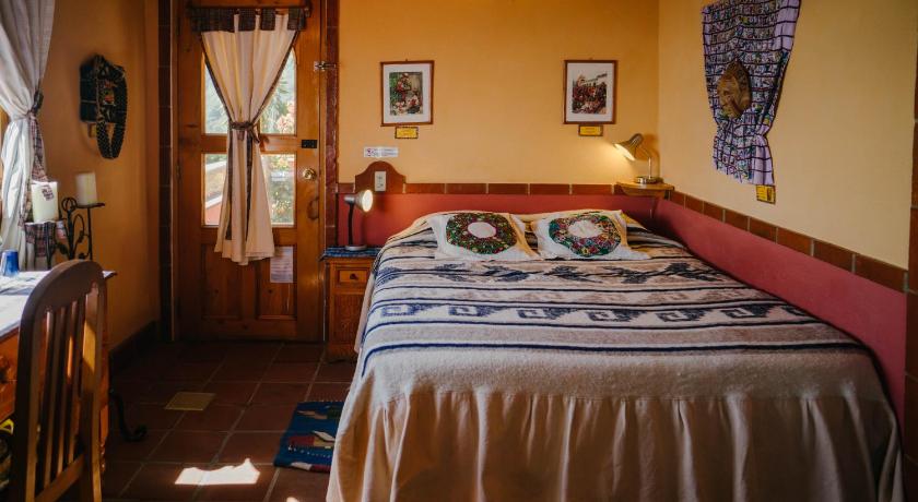 Image of Standard Triple Room 4