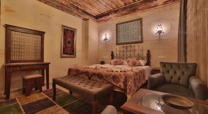 Caravanserai Inn Hotel