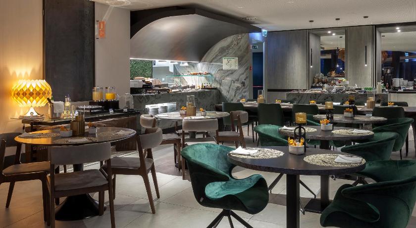 포르투 Porto Royal Bridges Hotel 4성급 호텔 스위트룸